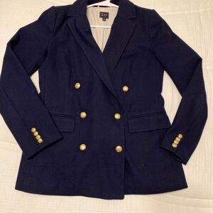 Gap, Women’s Size 4 Navy Blazer.  Perfect prep uniform piece!